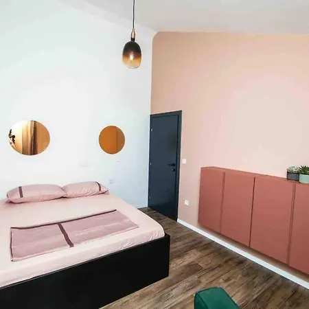 בית נופש Sofia - Quiet Village&quick Highway Close To Biograd Na Moru And Zadar