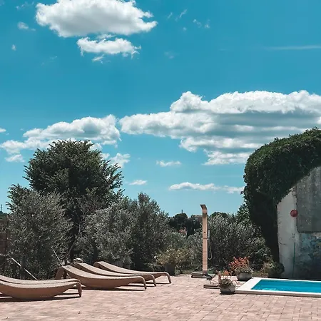 Sofia - Quiet Village&quick Highway Close To Biograd Na Moru And Zadar 펜션 *